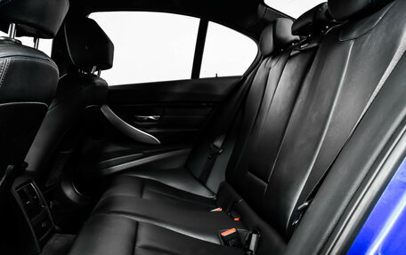 BMW 3 серия, 2018 год, 2 949 000 рублей, 13 фотография