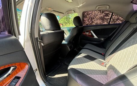 Toyota Camry, 2011 год, 1 200 000 рублей, 6 фотография