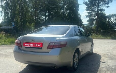 Toyota Camry, 2011 год, 1 200 000 рублей, 3 фотография