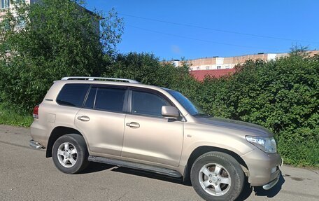 Toyota Land Cruiser 200, 2011 год, 3 900 000 рублей, 1 фотография