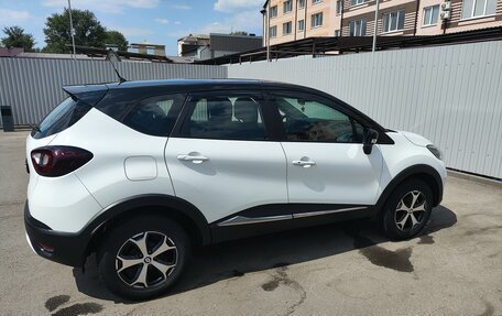 Renault Kaptur I рестайлинг, 2019 год, 1 700 000 рублей, 5 фотография