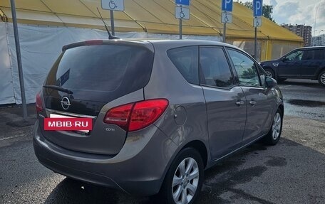 Opel Meriva, 2011 год, 800 000 рублей, 13 фотография