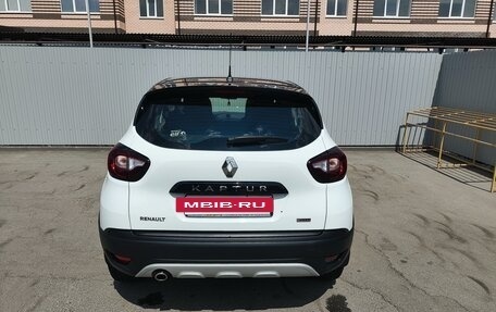 Renault Kaptur I рестайлинг, 2019 год, 1 700 000 рублей, 6 фотография
