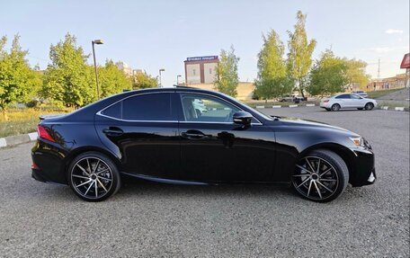 Lexus IS III, 2016 год, 2 600 000 рублей, 5 фотография