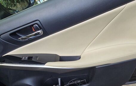 Lexus IS III, 2016 год, 2 600 000 рублей, 19 фотография