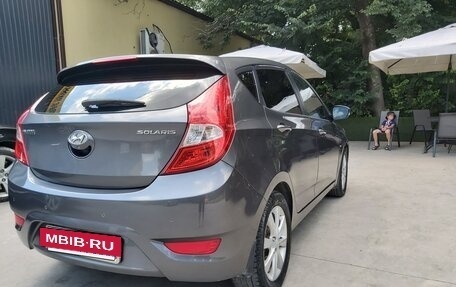 Hyundai Solaris II рестайлинг, 2012 год, 990 000 рублей, 8 фотография