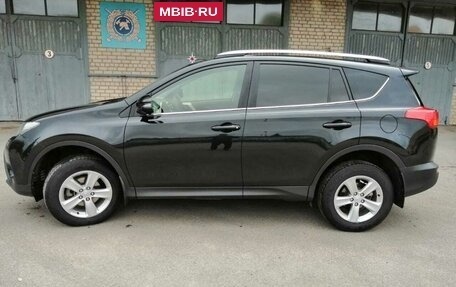 Toyota RAV4, 2014 год, 2 300 000 рублей, 3 фотография
