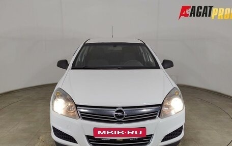 Opel Astra J, 2014 год, 560 000 рублей, 2 фотография