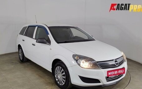 Opel Astra J, 2014 год, 560 000 рублей, 3 фотография