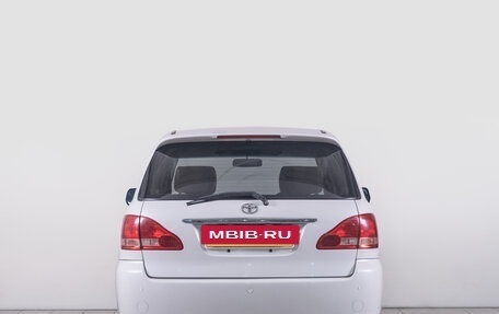 Toyota Ipsum II, 2002 год, 929 000 рублей, 4 фотография