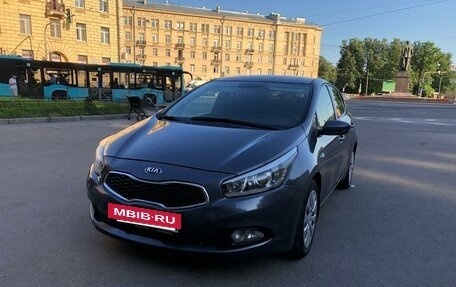 KIA cee'd III, 2014 год, 990 000 рублей, 3 фотография
