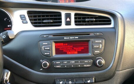 KIA cee'd III, 2014 год, 990 000 рублей, 24 фотография