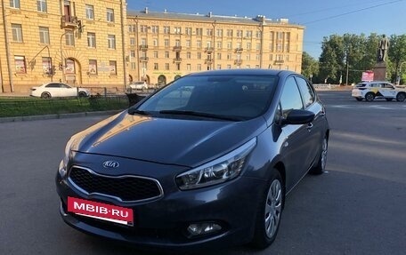 KIA cee'd III, 2014 год, 990 000 рублей, 16 фотография