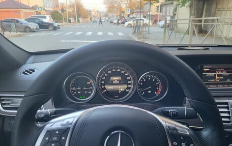 Mercedes-Benz E-Класс, 2014 год, 1 550 000 рублей, 3 фотография