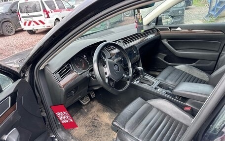 Volkswagen Passat B8 рестайлинг, 2019 год, 1 750 000 рублей, 6 фотография