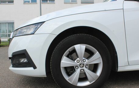 Skoda Octavia IV, 2021 год, 2 500 000 рублей, 13 фотография
