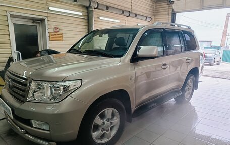 Toyota Land Cruiser 200, 2011 год, 3 900 000 рублей, 8 фотография