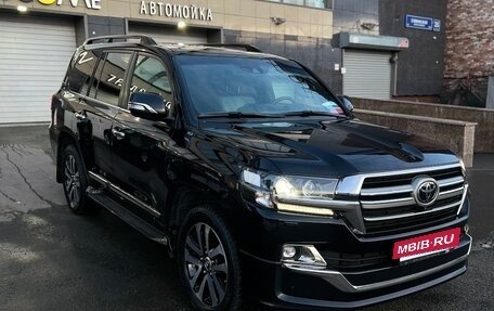 Toyota Land Cruiser 200, 2019 год, 7 500 000 рублей, 2 фотография