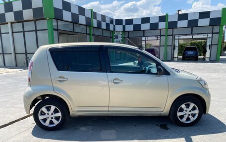 Toyota Passo III, 2004 год, 415 000 рублей, 2 фотография