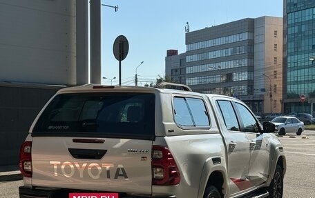 Toyota Hilux VIII, 2022 год, 6 049 000 рублей, 4 фотография