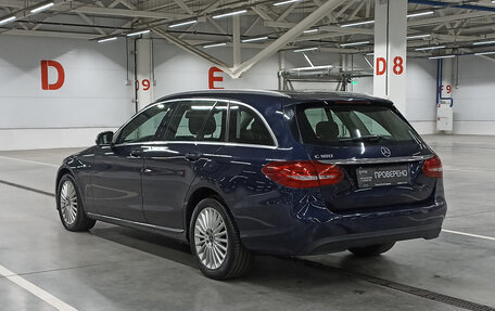 Mercedes-Benz C-Класс, 2017 год, 2 350 000 рублей, 11 фотография