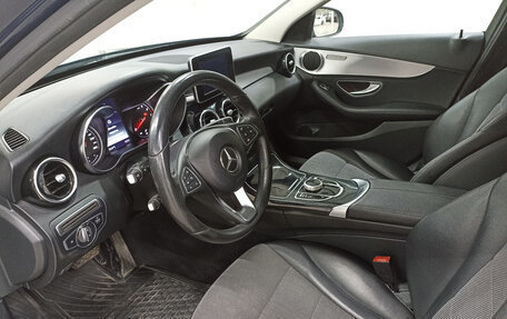 Mercedes-Benz C-Класс, 2017 год, 2 350 000 рублей, 20 фотография