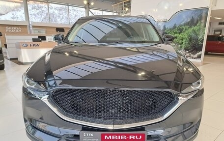Mazda CX-5 II, 2017 год, 2 299 000 рублей, 2 фотография