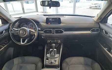 Mazda CX-5 II, 2017 год, 2 299 000 рублей, 17 фотография