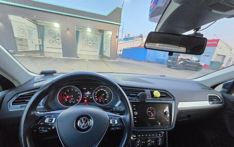 Volkswagen Tiguan II, 2020 год, 2 400 000 рублей, 12 фотография