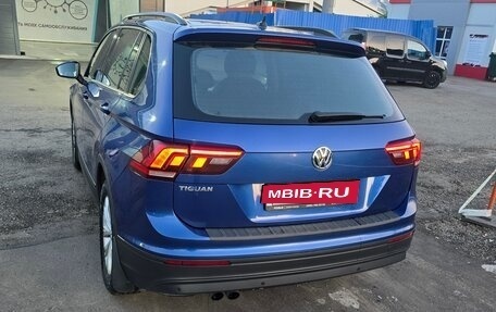Volkswagen Tiguan II, 2020 год, 2 400 000 рублей, 6 фотография