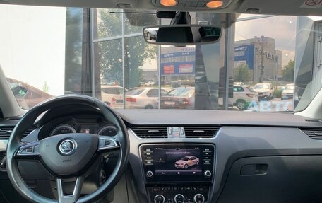 Skoda Octavia, 2017 год, 1 790 000 рублей, 10 фотография