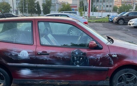 Volkswagen Polo III рестайлинг, 2001 год, 280 000 рублей, 6 фотография