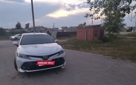 Toyota Camry, 2019 год, 2 550 000 рублей, 2 фотография