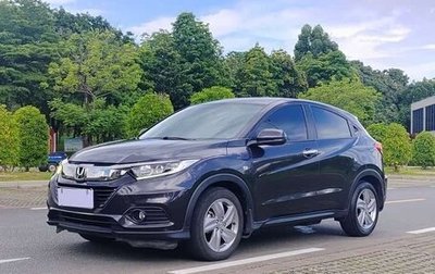 Honda Vezel, 2020 год, 1 370 000 рублей, 1 фотография