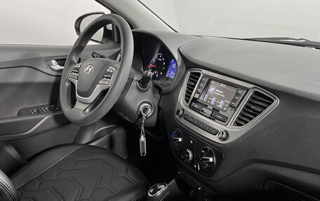 Hyundai Solaris II рестайлинг, 2020 год, 1 399 000 рублей, 10 фотография