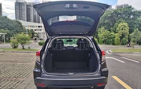 Honda Vezel, 2020 год, 1 370 000 рублей, 13 фотография