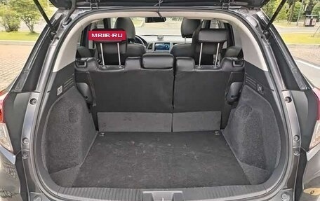 Honda Vezel, 2020 год, 1 370 000 рублей, 7 фотография