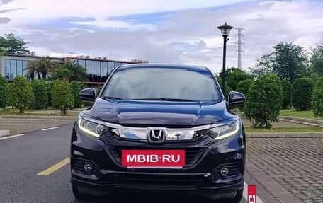 Honda Vezel, 2020 год, 1 370 000 рублей, 4 фотография