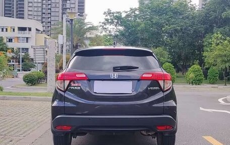 Honda Vezel, 2020 год, 1 370 000 рублей, 21 фотография