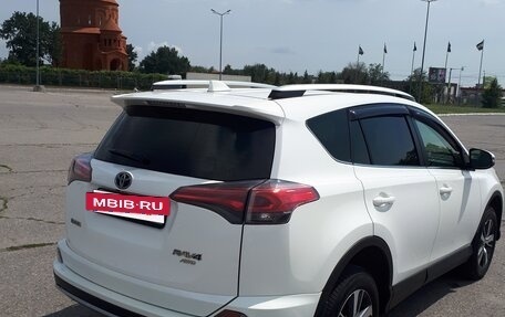 Toyota RAV4, 2016 год, 2 590 000 рублей, 5 фотография