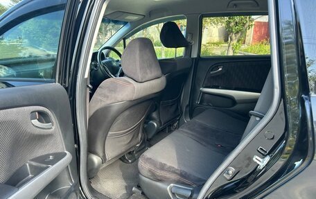 Honda Stream II, 2010 год, 1 400 000 рублей, 21 фотография