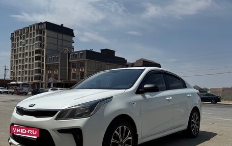 KIA Rio IV, 2020 год, 1 400 000 рублей, 2 фотография