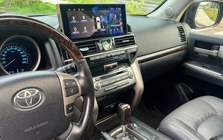 Toyota Land Cruiser 200, 2008 год, 2 650 000 рублей, 8 фотография