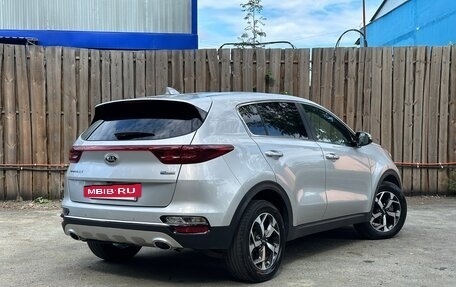 KIA Sportage IV рестайлинг, 2020 год, 2 395 000 рублей, 17 фотография