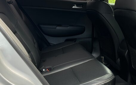 KIA Sportage IV рестайлинг, 2020 год, 2 395 000 рублей, 39 фотография