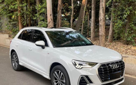 Audi Q3, 2022 год, 2 350 000 рублей, 3 фотография