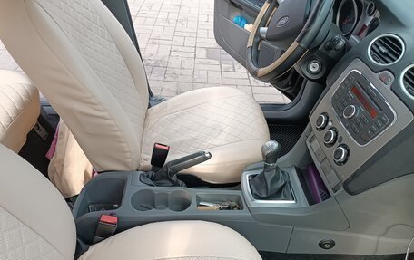 Ford Focus II рестайлинг, 2011 год, 700 000 рублей, 2 фотография
