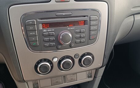 Ford Focus II рестайлинг, 2011 год, 700 000 рублей, 4 фотография