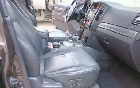 Mitsubishi Pajero IV, 2014 год, 2 400 000 рублей, 7 фотография