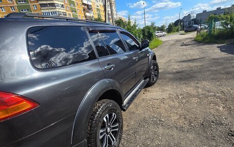 Mitsubishi Pajero Sport II рестайлинг, 2010 год, 1 400 000 рублей, 11 фотография